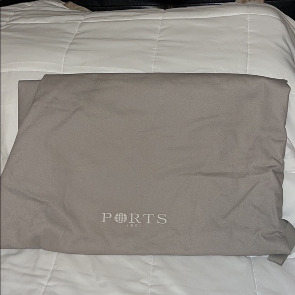 Ports Designer Bag - Picture 4 of 5